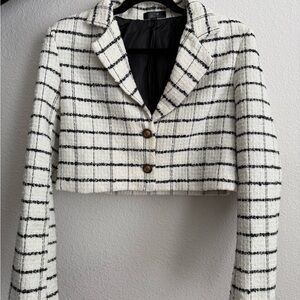 Women's Black and White Plaid Cropped Jacket